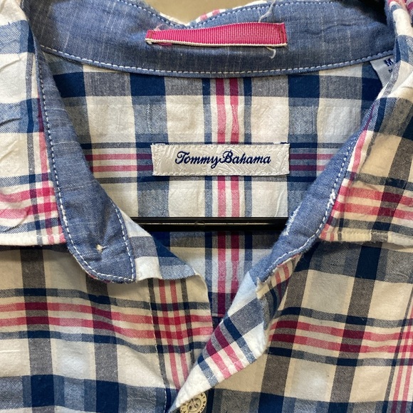 Brand: Tommy Bahama. Size: M. Color: Blue/Pink - Picture 3 of 4